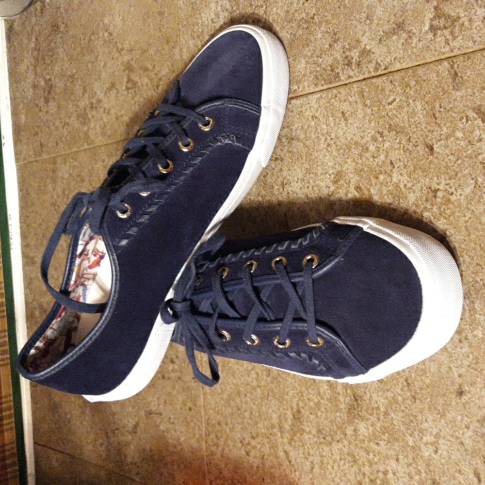 Jack Rogers sneakers